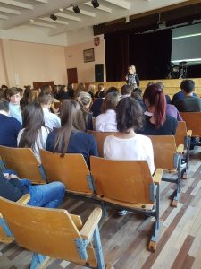 Gimnazijoje lankėsi vgtvpm atstovė Gimnazijoje lankėsi vgtvpm atstovė