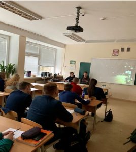Dviejų gimnazijų bendradarbiavimas Dviejų gimnazijų bendradarbiavimas