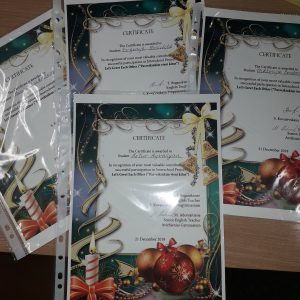 Tarpmokyklinis projektas “Pasveikinkime vieni kitus” Tarpmokyklinis projektas “Pasveikinkime vieni kitus”