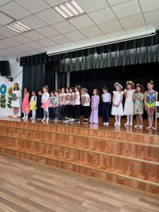 TALENTŲ KONKURSO “SLOVĖS MINUTĖ” FINALAS, 1-4 klasės TALENTŲ KONKURSO “SLOVĖS MINUTĖ” FINALAS, 1-4 klasės